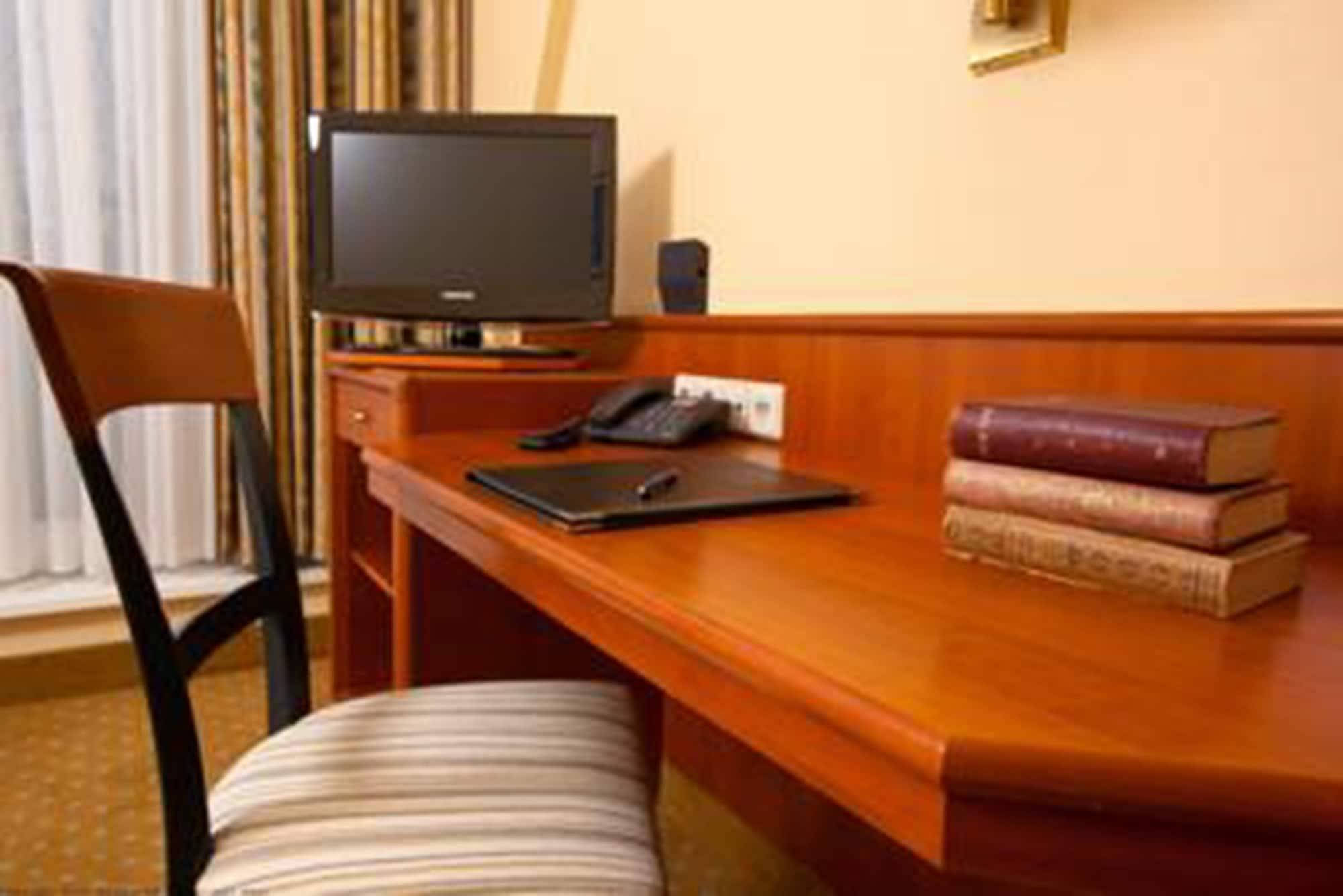 Best Western Hotel Geheimer Rat Maagdenburg Buitenkant foto